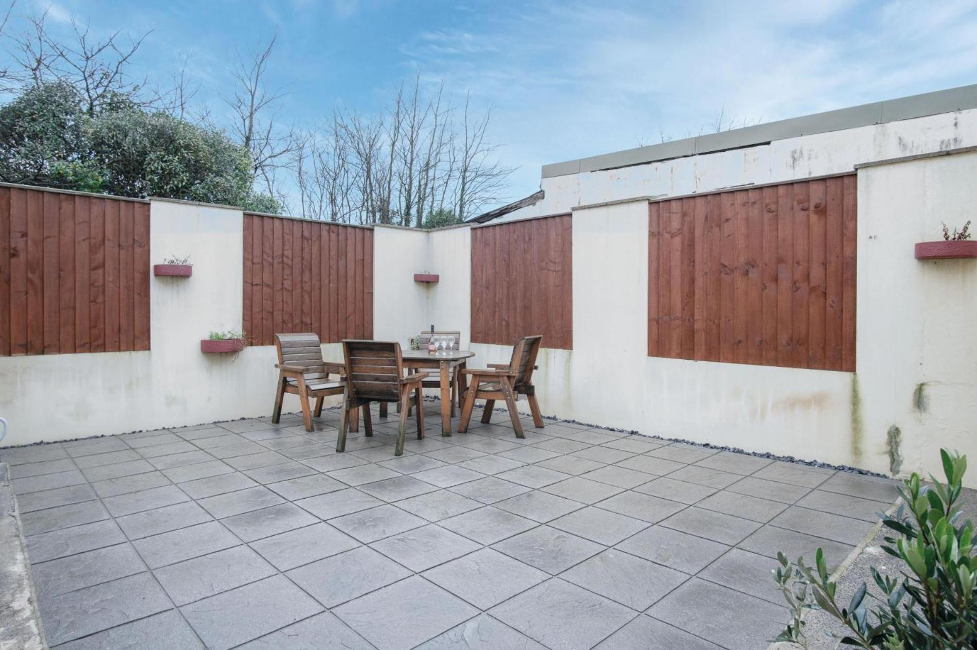 The Brambles - 2 Bedroom Cottage - Llanteg Екстер'єр фото