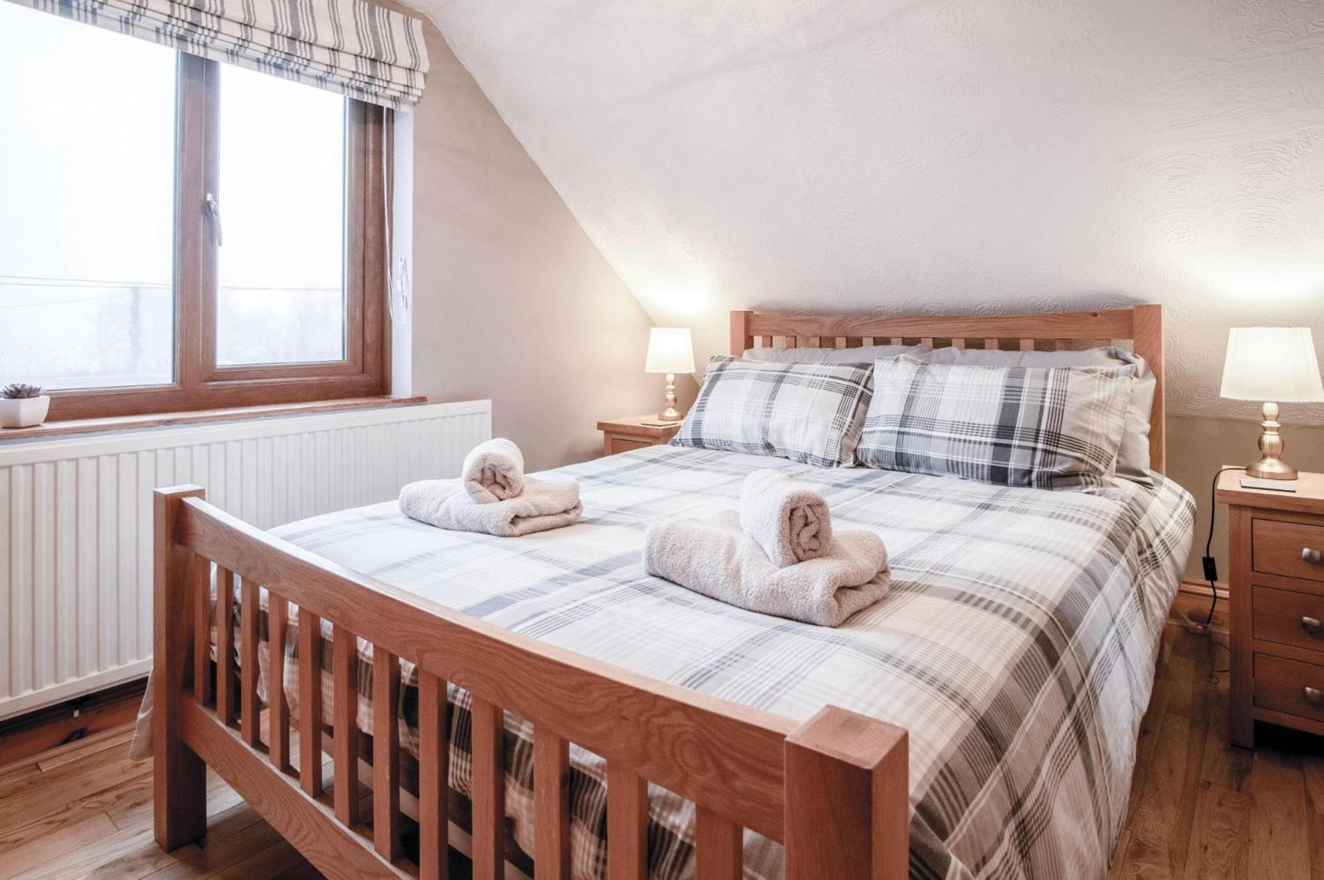 The Brambles - 2 Bedroom Cottage - Llanteg Екстер'єр фото