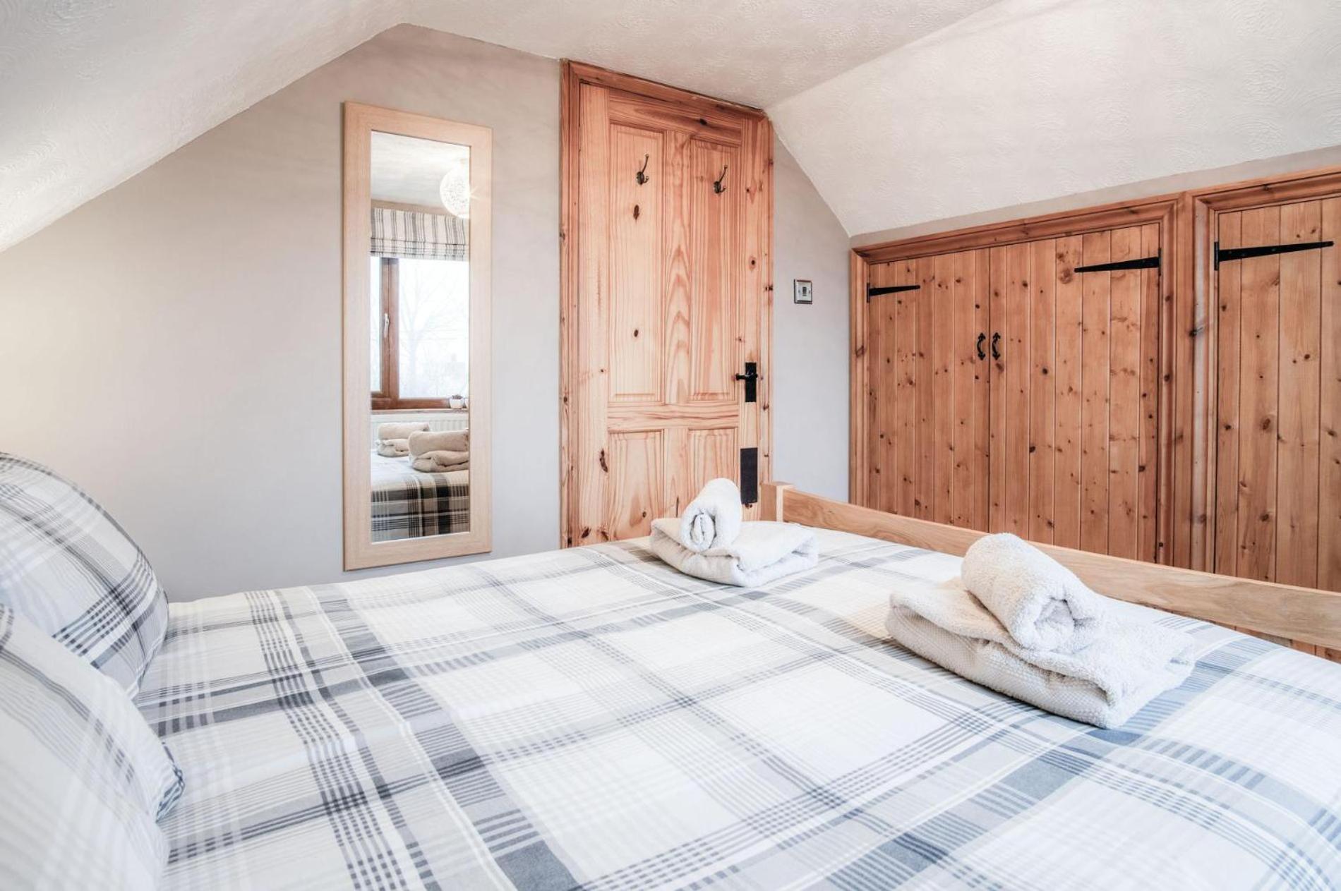 The Brambles - 2 Bedroom Cottage - Llanteg Екстер'єр фото