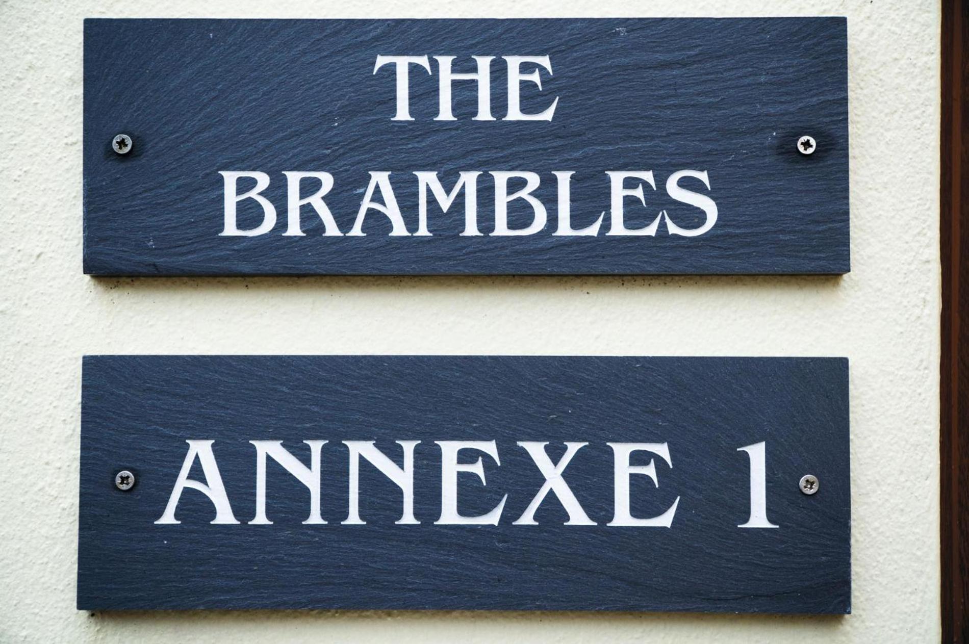 The Brambles - 2 Bedroom Cottage - Llanteg Екстер'єр фото